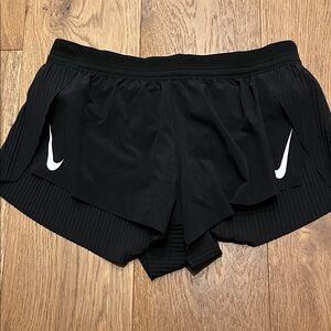 Nike Women's Aeroswift Shorts, size medium
